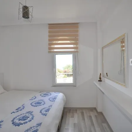 Muzkent Apartment *